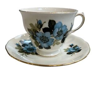 royal vale bone china 8332 Classic Blue Floral Tea Cup and Saucer Set